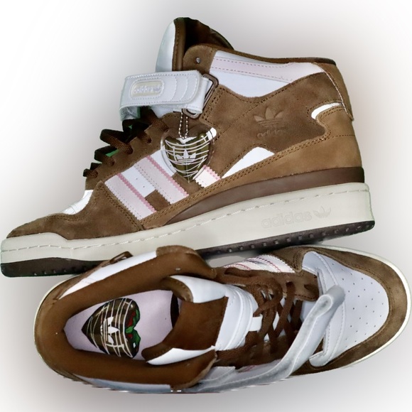 Adidas Forum Mid ‘Chocolate to my Strawberry’ - Picture 1 of 10